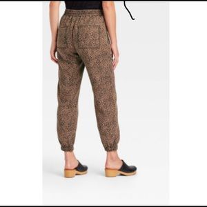 Knox Rose Animal Print Joggers